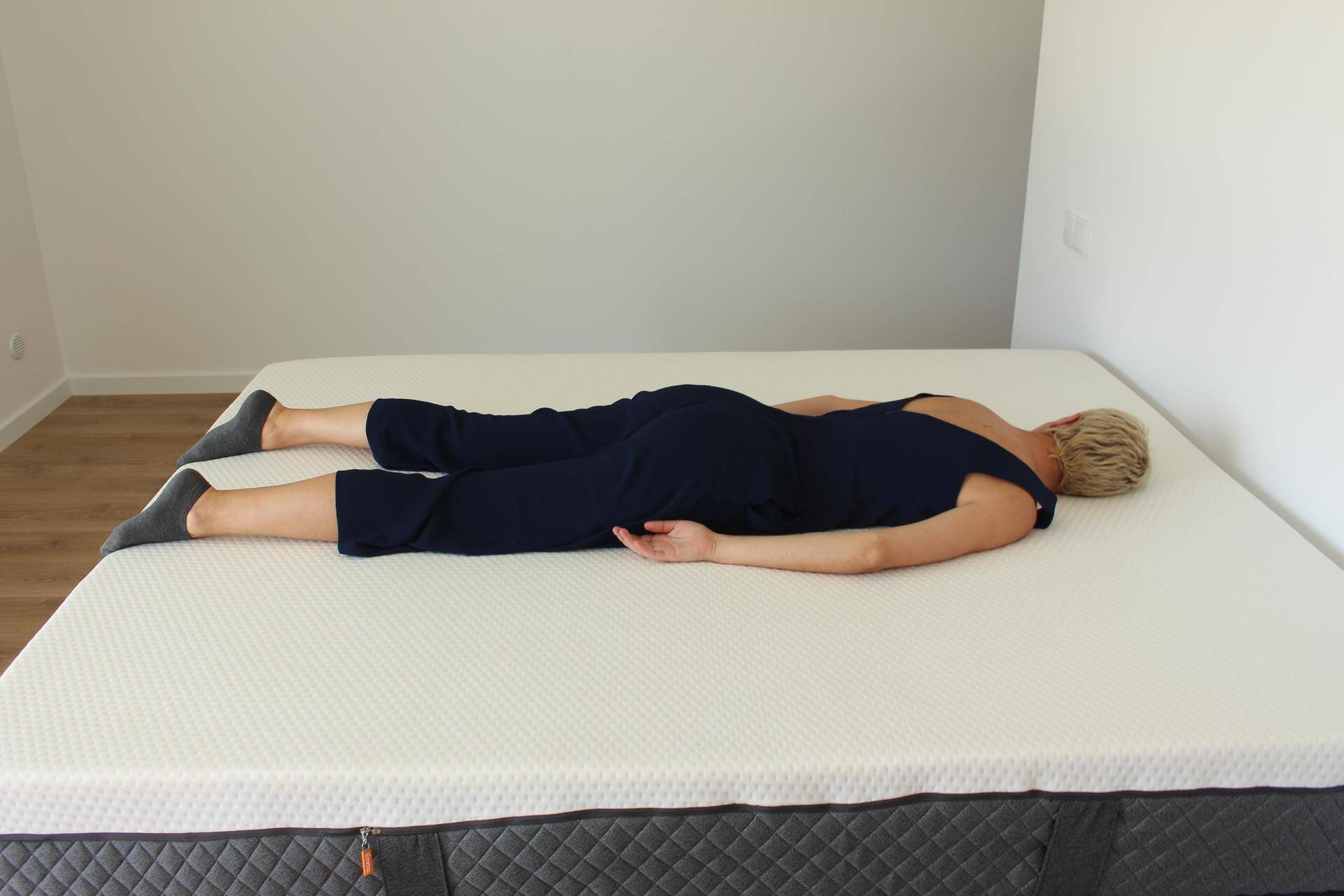 Emma Hybrid dormir de bruços